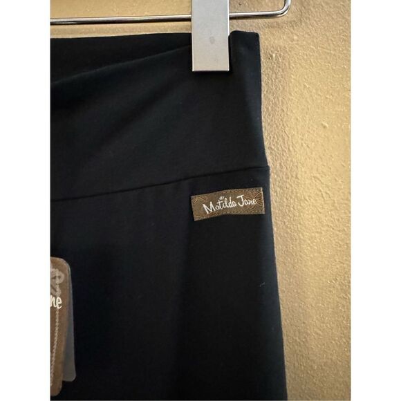 New Matilda Jane | Pants & Leggings | Finn Flare Tiered Hem Wide Leg Black Pull - Picture 4 of 8
